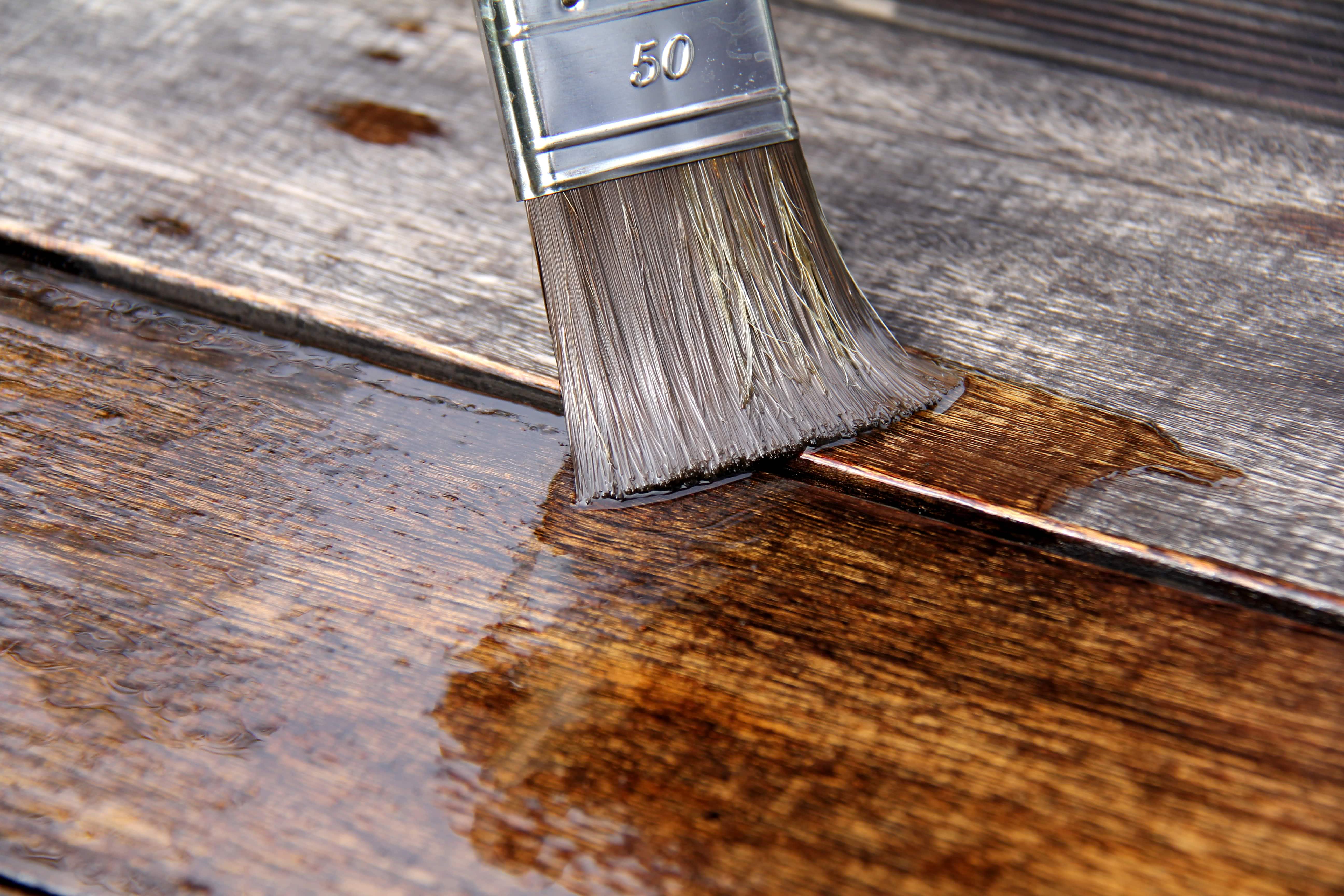 Holzschutz Im Aussenbereich Tipps Tricks Malerversand Ratgeber